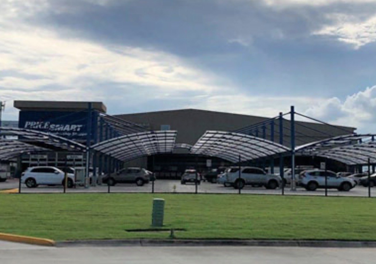 Vista exterior de PriceSmart Metropark